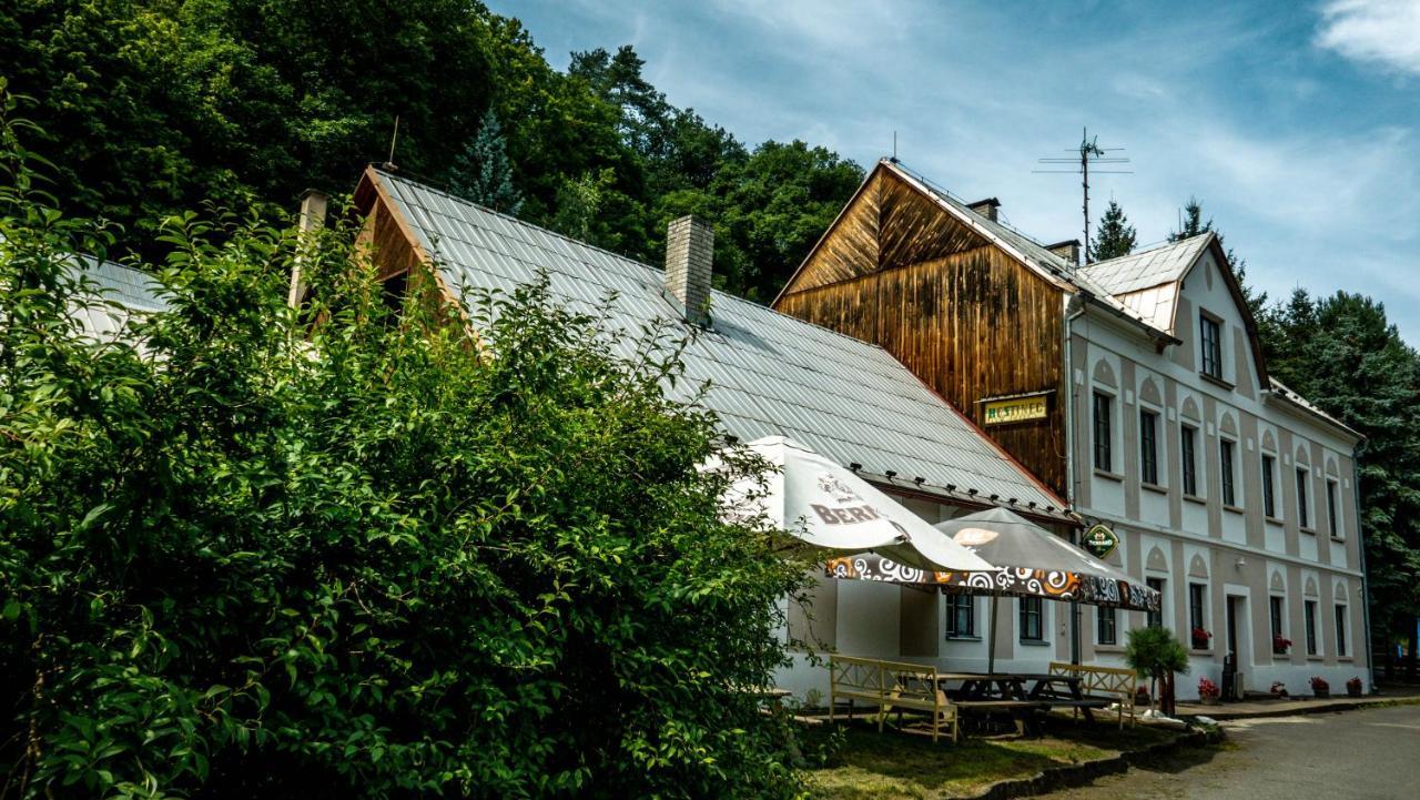 Penzion Pod Houskou Blatce Dış mekan fotoğraf